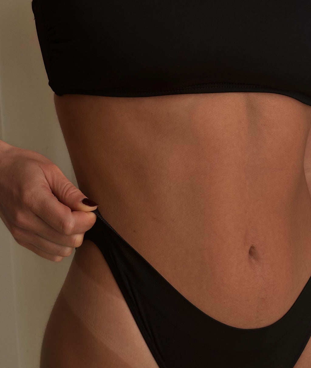 Nuda Ultra Dark Self Tanning Mousse image 1