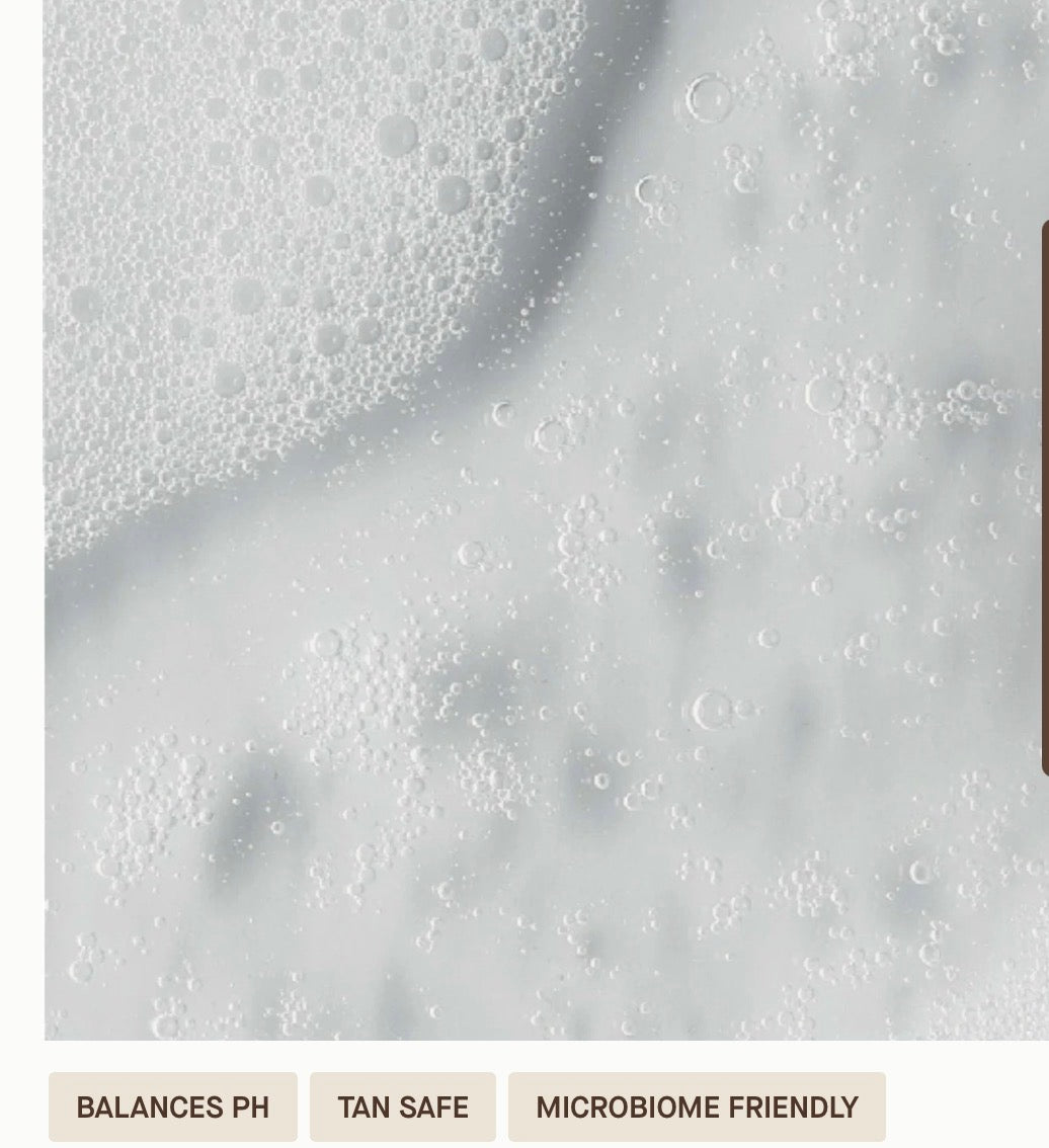 Nuda Dew Cleanse Ph Balanced Shower Gel